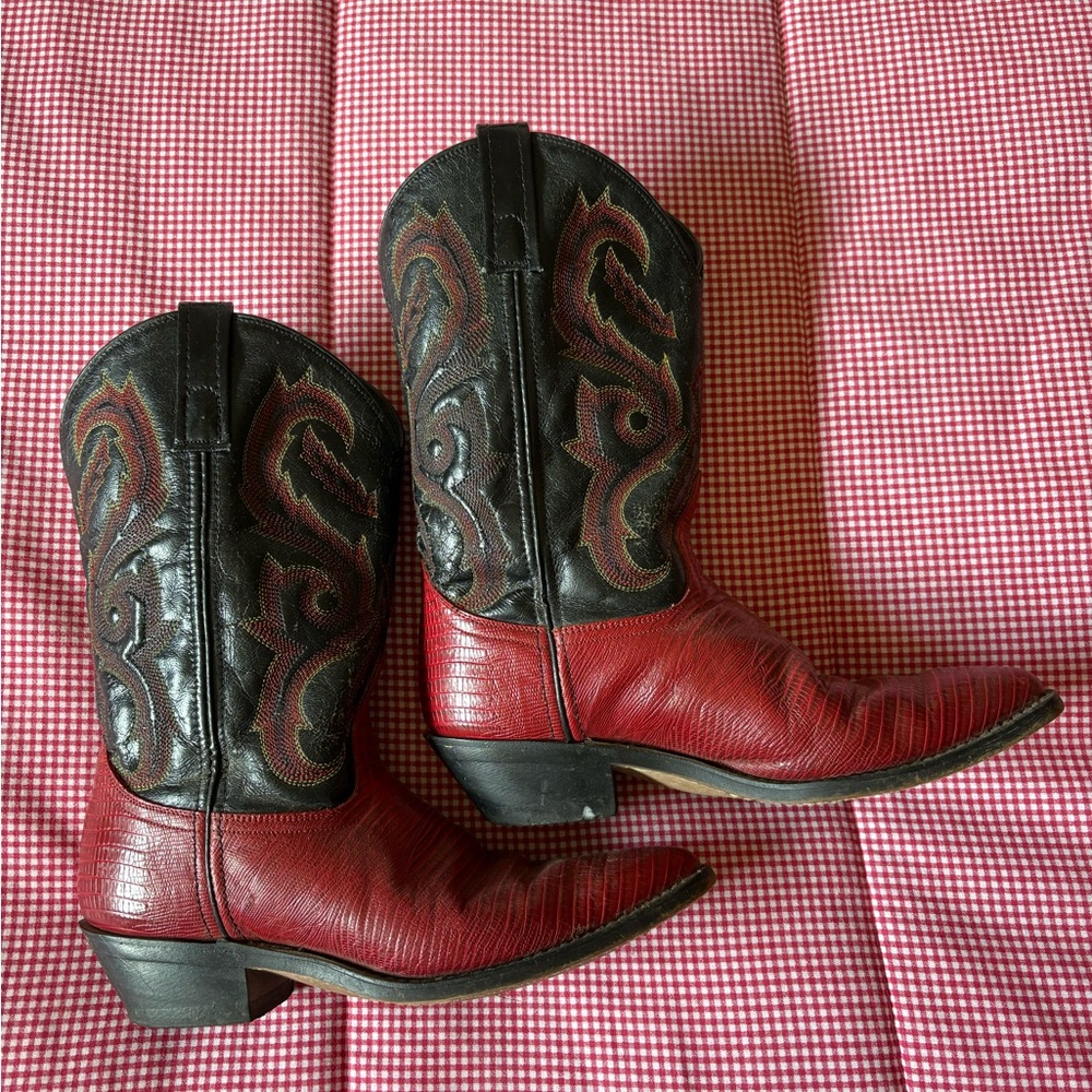 SOLD - Picture 2 of 4